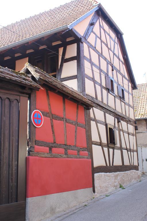 Gite De L'Ours Grognon Dambach-la-Ville Exterior foto
